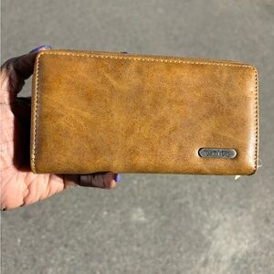 Elegant Brown Leather Key & Card Holder